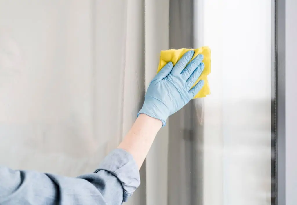 Interior window cleaning