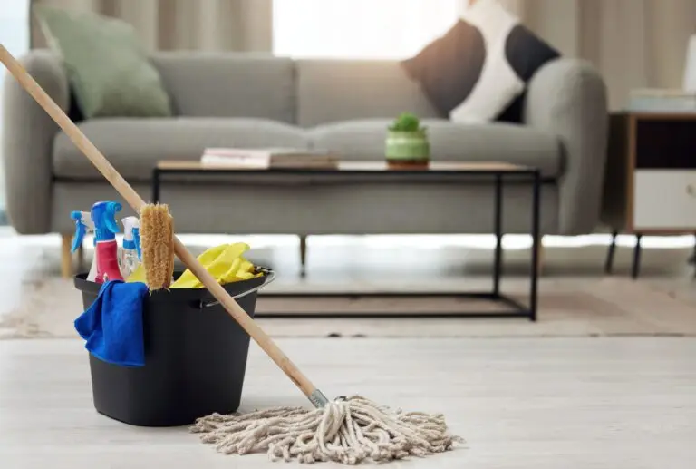 Keep Your Home Clean During Busy Workweeks
